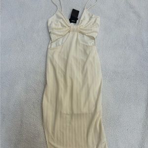 Women’s Size Small Cream Color Midi Dress